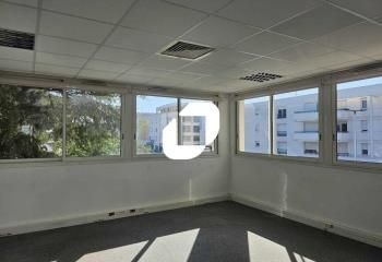 Bureaux à louer Montpellier - Proche bus et autoroutes A709 et A9
