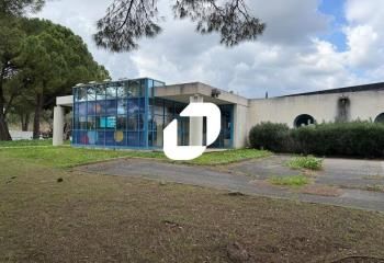 Location bureaux Nîmes - Proche A54, A9 et bornes de recharge