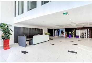 Location bureaux Noisy-le-Grand - Proche RER A et E