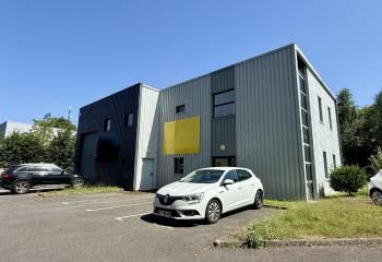 Bureaux à vendre Saint-Avé - Proche voie rapide et nombreuses places de parking