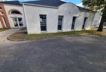 Bureaux à vendre Sainte-Luce-sur-Loire - Proche bus et autoroute A811