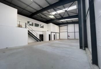 Location bureaux Auray - Proche RN