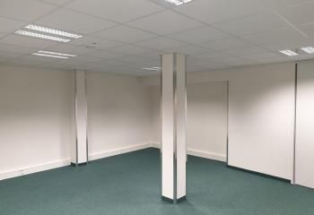 Location bureaux Nantes - Proche tram et bus