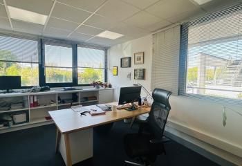 Location bureaux Lorient - Zone d'activité proche 4 voies