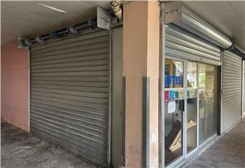 Vente bureaux Nanterre - Proche RER A et Tram 2