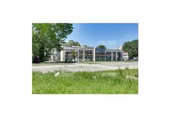 Location bureaux Eybens - Proche Rocade et Tramway A