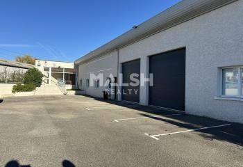 Locaux d'activité à louer Décines-Charpieu - Parc clos et sécurisé