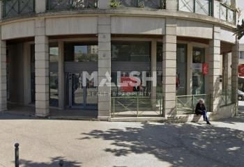 Local commercial à louer Caluire-et-Cuire - Proche Hôpital Croix-Rousse