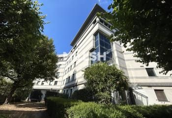 Location bureaux Lyon 9 - Proche Gare de Vaise, métro et SNCF