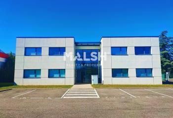 Location bureaux Saint-Priest - Proche rocade A46 et aéroport Lyon Saint-Exupéry