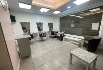 Local commercial à louer Lyon 8 - Avenue Général Frère