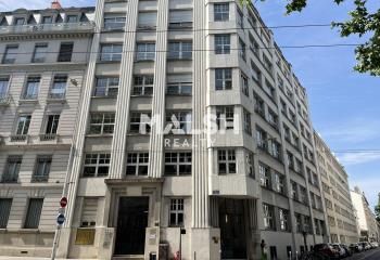 Location bureaux Lyon 6 - Proche Parc de la Tête d'Or, bus et métro