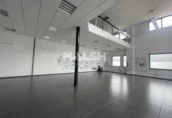 Local commercial à sous-louer Saint-Quentin-Fallavier - Proche SNCF