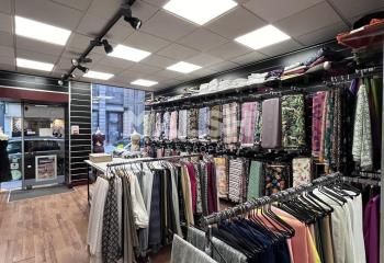 Local commercial à louer Lyon 2ème - Rue commerçante