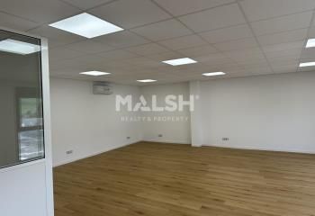 Location bureau Heyrieux - Proche autoroutes A43 et A46, gare et aéroport