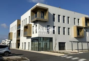 Location bureaux Décines-Charpieu - Proche métro Gratte-Ciel et autoroutes