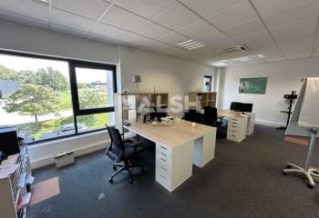 Location bureaux Vaulx-Milieu - Proche autoroute A43 et gare