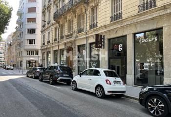 Local commercial à louer Lyon 6 - Place Puvis de Chavannes