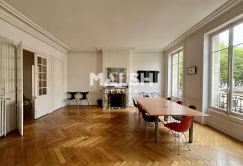 Bureaux à vendre Lyon 3 - Proche métro, tramway et gare Part-Dieu