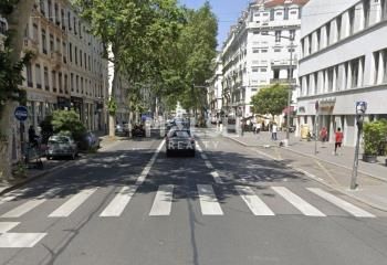 Local commercial à céder Lyon 7 - Avenue Jean Jaurès - Transports en commun