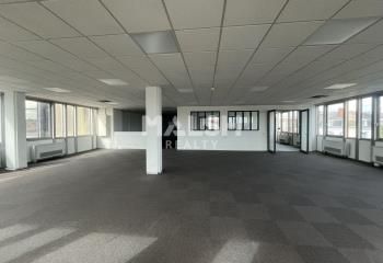 Location bureaux Roanne - Centre-ville, transports et parkings