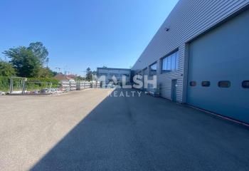 Local d'activité à louer Villeurbanne - Proximité périphérique et A42