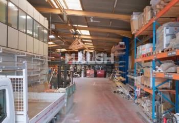 Location bâtiment d'activités Vénissieux - Proche A7 et périphérique