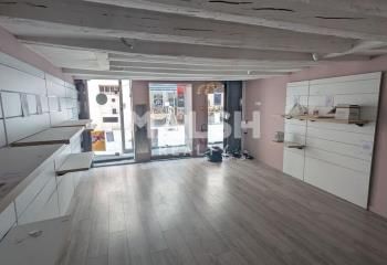 Local commercial à louer Neuville-sur-Saône - Centre-ville