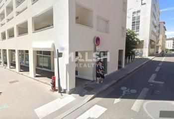 Local commercial à vendre Lyon 7 - Transports en commun