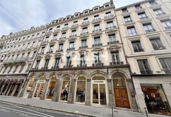 Location bureaux Lyon 2 - Proche métro, tramway et gare
