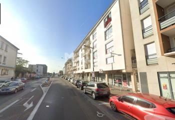 Local commercial à louer Décines-Charpieu - Proche Groupama Stadium
