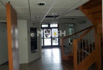 Local commercial à louer Lyon 5 - Centre commercial Champsvert