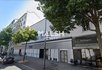 Bureaux à vendre Lyon 8 - Tramway et gare à proximité