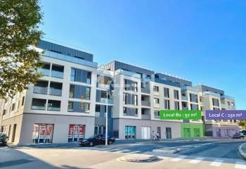 Location bureaux Villefranche-sur-Saône - Proche transports et commerces