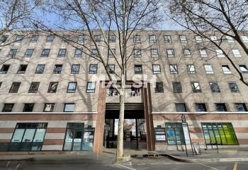 Location bureaux Villeurbanne - Proche métro A et tramway T3