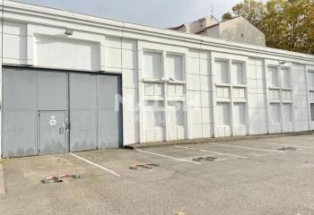Location local mixte activités/bureaux Villeurbanne - Métro Gratte-Ciel