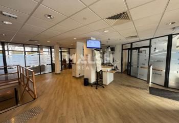 Location local commercial Firminy - Zone dynamique