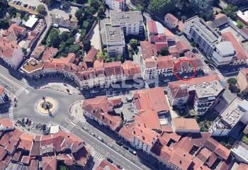 Vente local commercial Tassin-la-Demi-Lune - Proche horloge