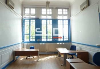 Location bureaux Vaulx-en-Velin - Carré de Soie, proche périphérique et transports