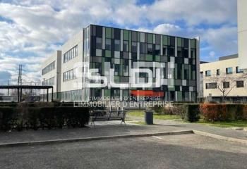 Location bureaux Lyon 7 - Proche métro B et tram T6