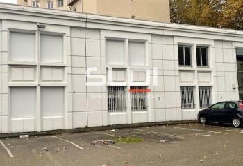 Location bureaux Villeurbanne - Proche métro Gratte-Ciel et bus