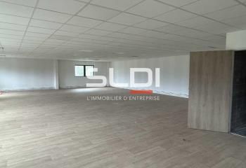 Location bureaux Genay - Proche sortie d'autoroute, bus