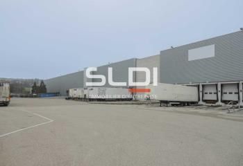 Entrepôt à louer Vaulx-Milieu - Proche A43 et Lyon-Saint-Exupéry