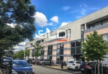 Location bureaux Saint-Quentin-Fallavier - Proche A43 et gare SNCF