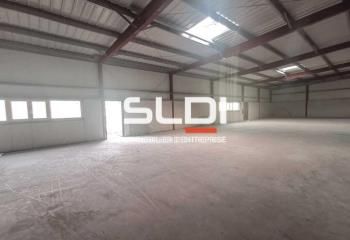 Local d'activité à louer Bourgoin-Jallieu - Proximité SNCF et A43