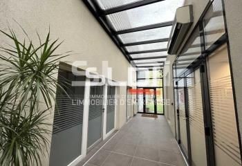 Location bureau Les Echets - Proche grands axes routiers et stationnements