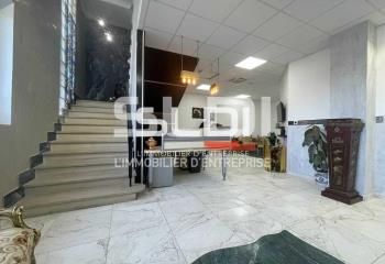 Location bureaux Saint-Priest - Proche route, tram et gare