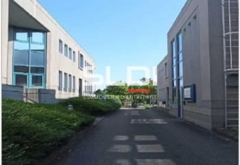 Vente centre d'affaires Saint-Quentin-Fallavier - Proche A43, aéroport Lyon St Exupéry