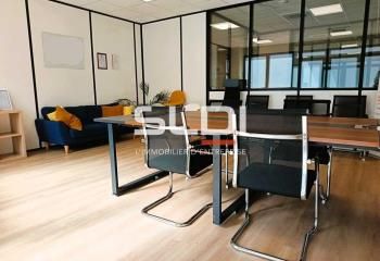 Location bureaux neufs Villeurbanne - Proche Tram, Bus, Métro