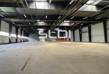 Vente ensemble immobilier Vénissieux - Terrain clos et arboré